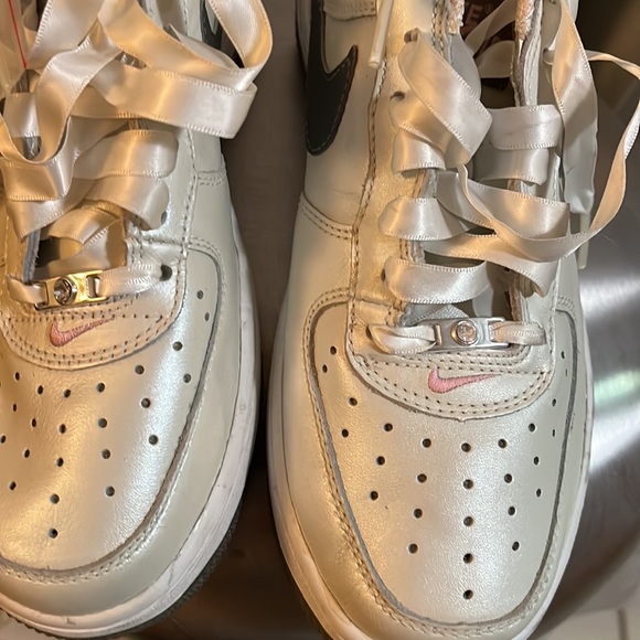 Nike Air Force 1 XV limited edition size 7 NWOB pearl - Picture 6 of 11